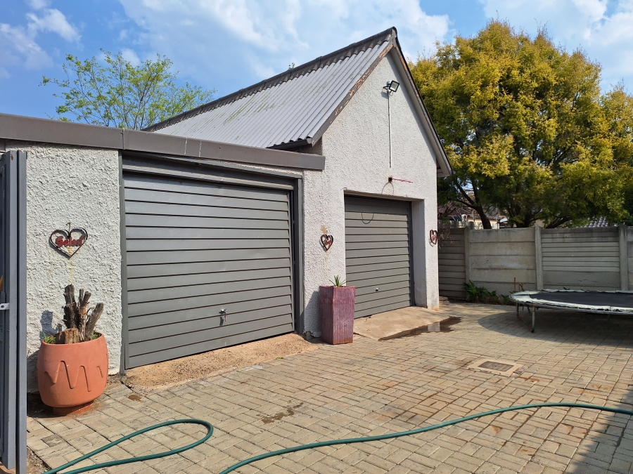 4 Bedroom Property for Sale in Vrede Free State